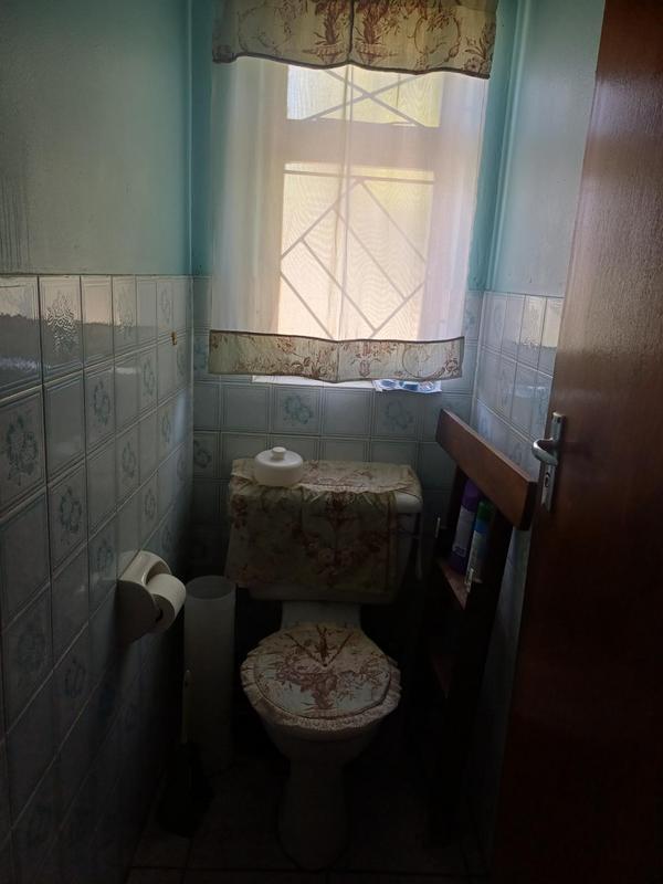 3 Bedroom Property for Sale in Pineview Western Cape